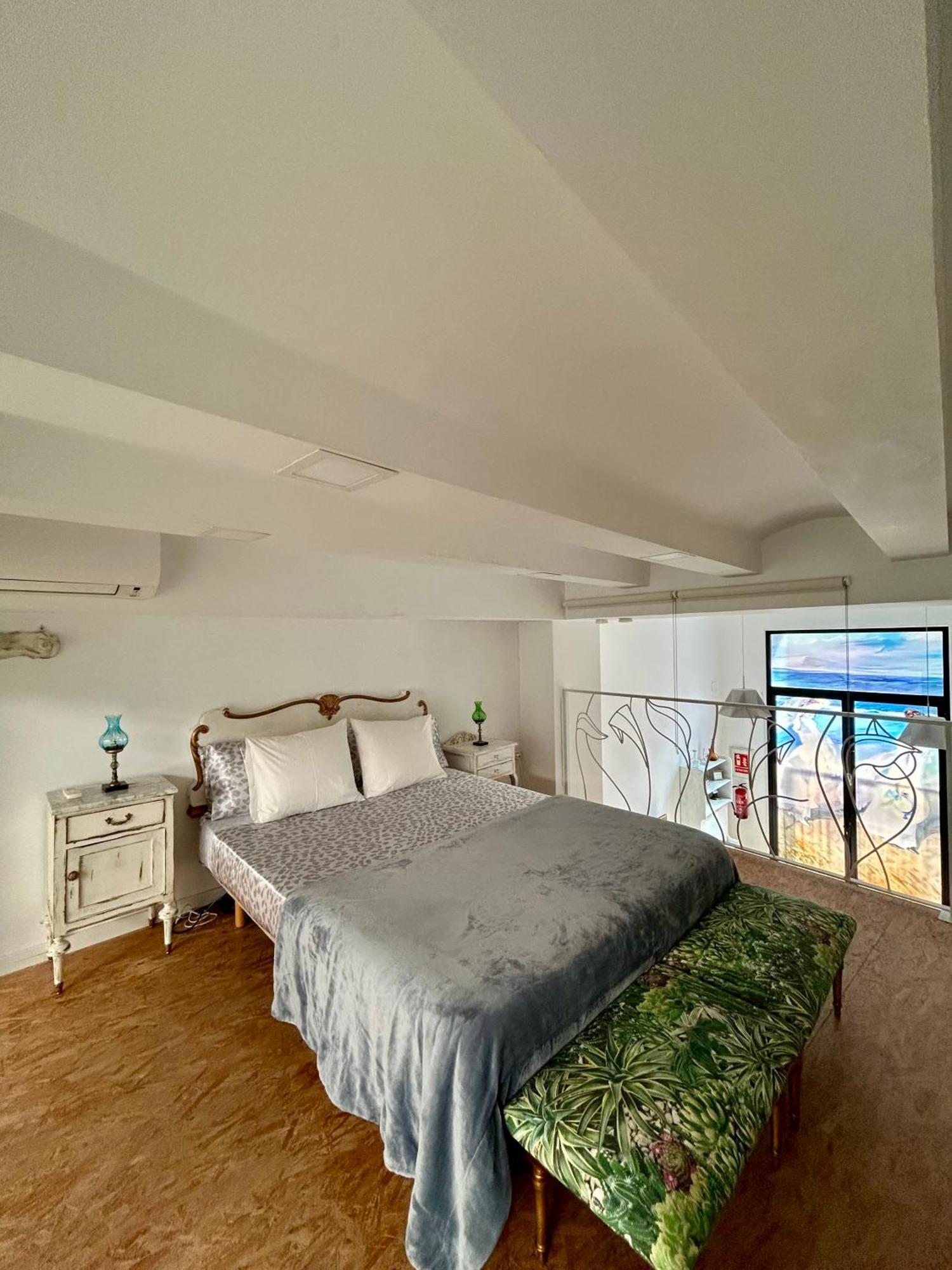 Villa Loft Con Mucha Luz En El Centro Barrio Ruzafa Valencia Exterior foto